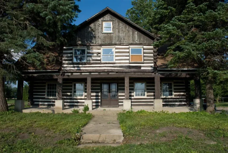 christine smith cabin